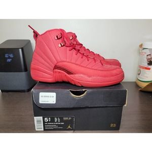 Air Jordan 12 Retro Red Black 153265-601 size 5.5